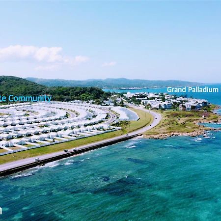 Paradise Oasis At Oceanpointe - Pool And Free Parking Lucea Exteriér fotografie